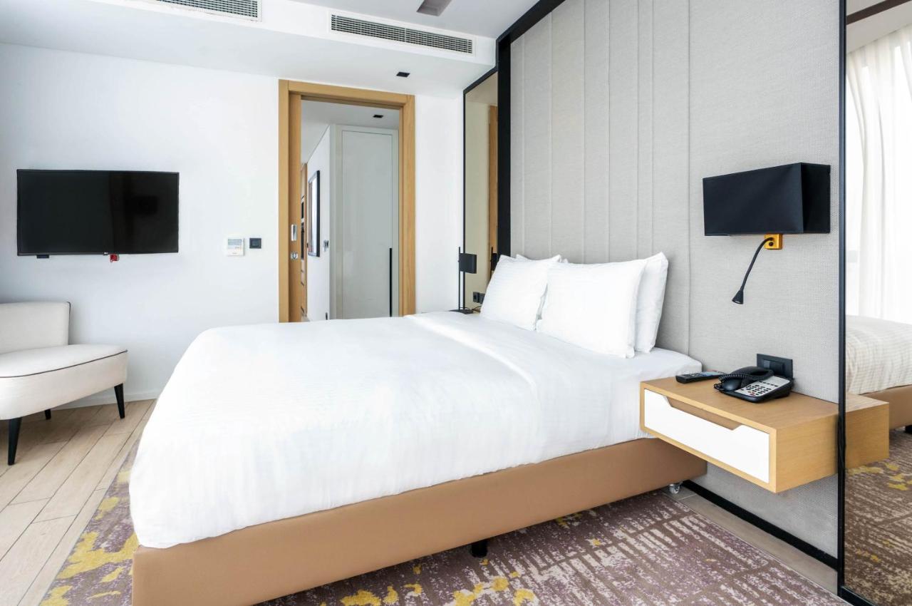 Westside Residences By Rotana Истанбул Екстериор снимка