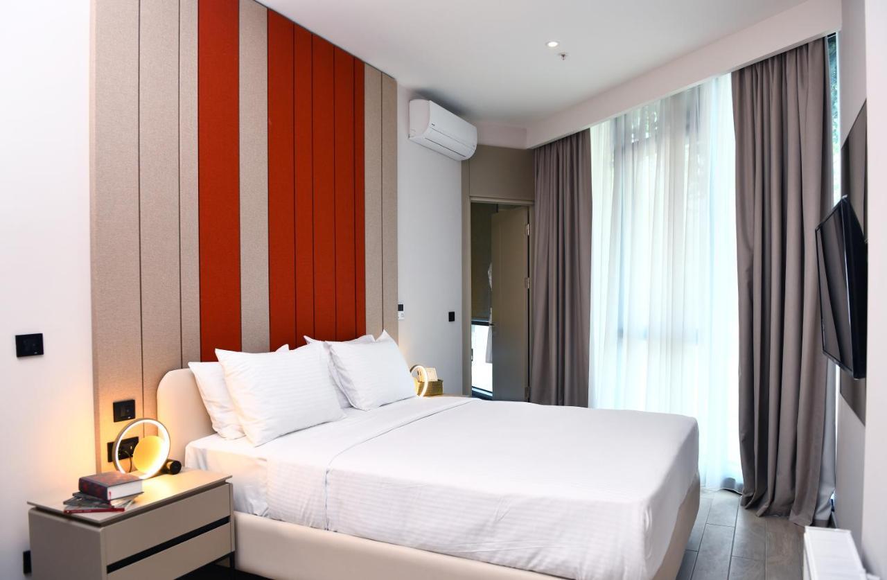Westside Residences By Rotana Истанбул Екстериор снимка