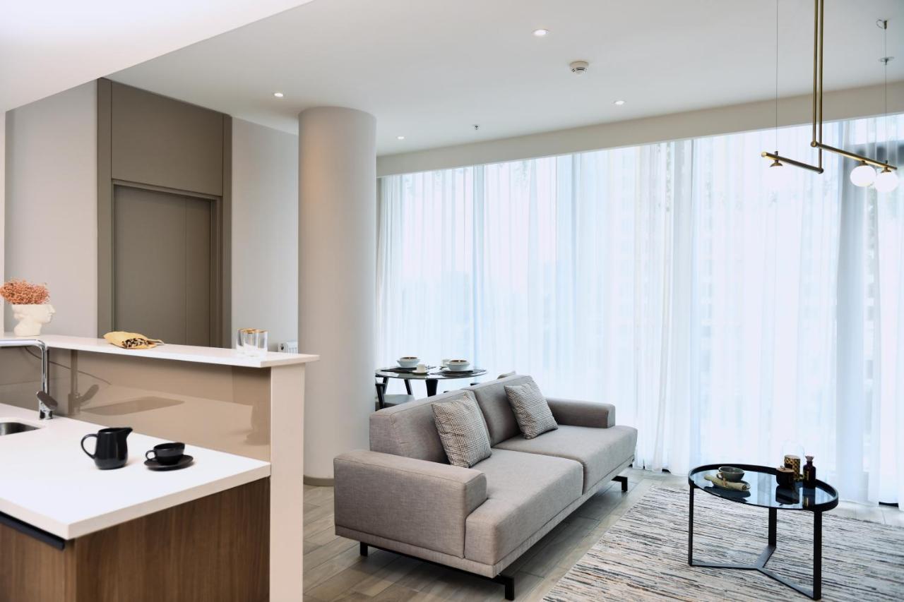 Westside Residences By Rotana Истанбул Екстериор снимка