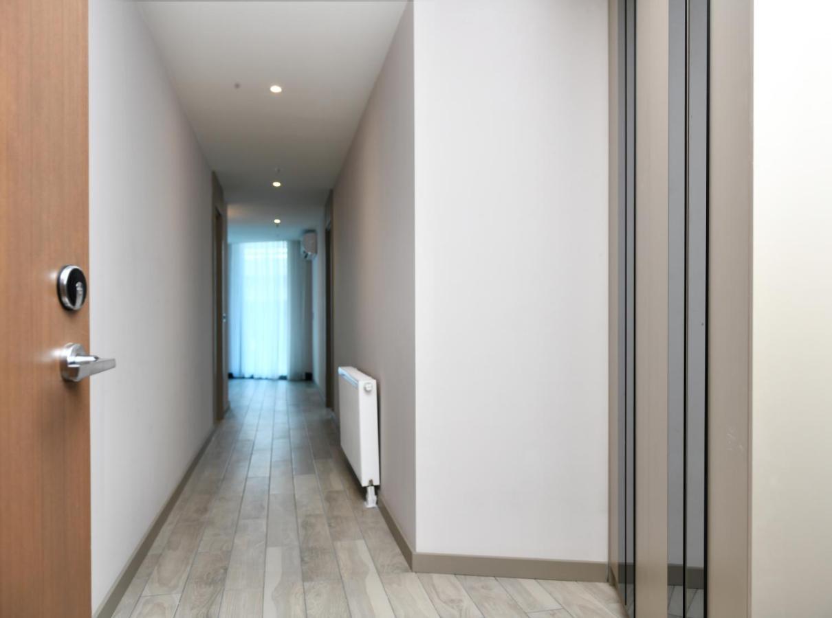 Westside Residences By Rotana Истанбул Екстериор снимка